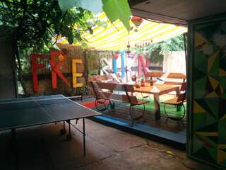 Хостелы Freeborn Hostel Тимишоара-0